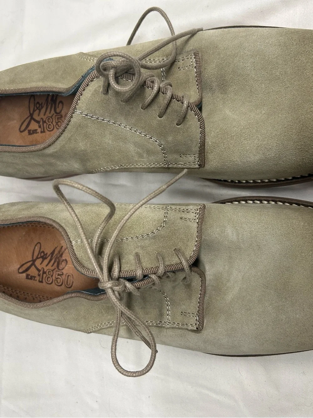 Johnston & Murphy Suede Derbys in Light Taupe